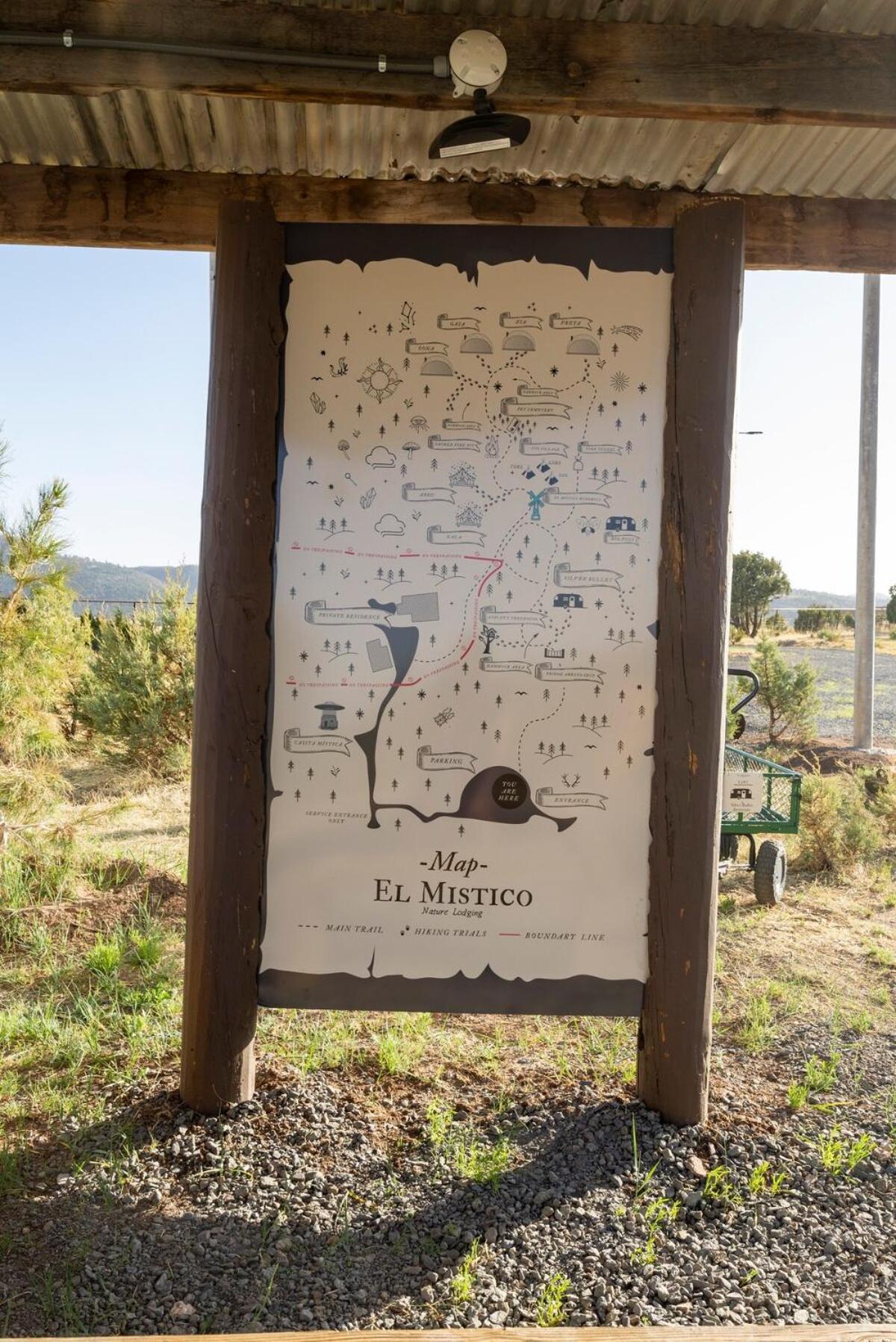 Nogal Ashley'S Treehouse At El Mistico Ranch 빌라 외부 사진